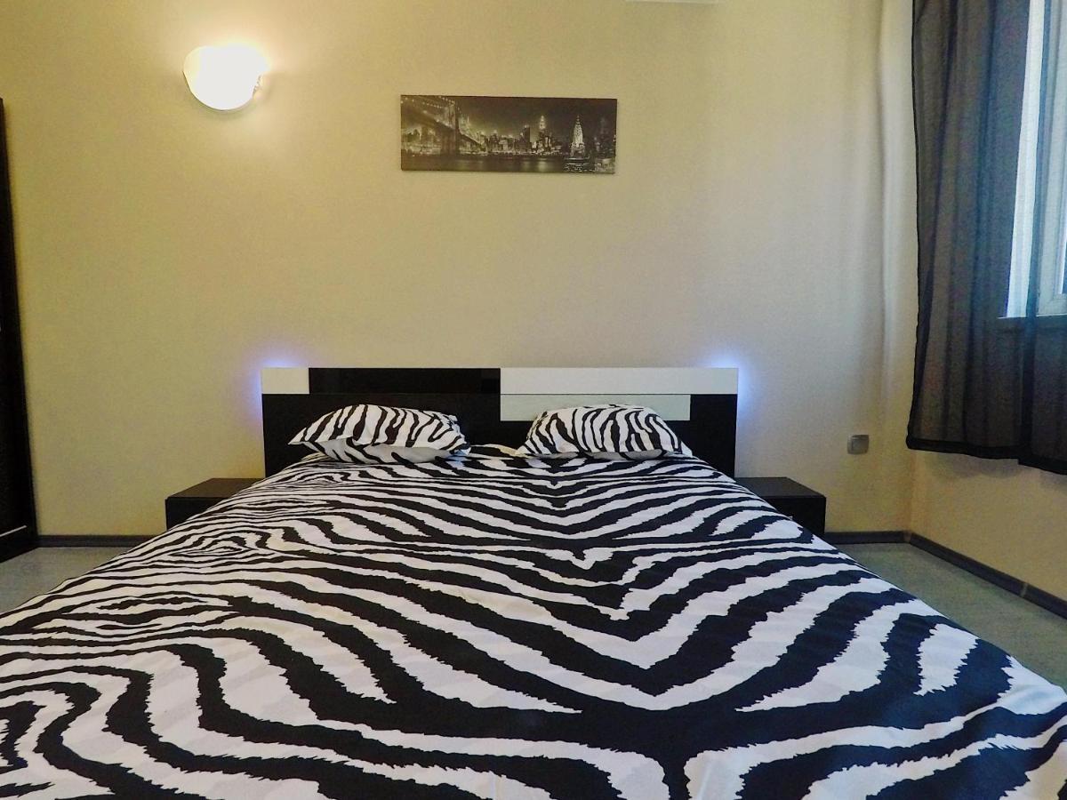Spacious And Bright Maisonette Varna Center Екстер'єр фото