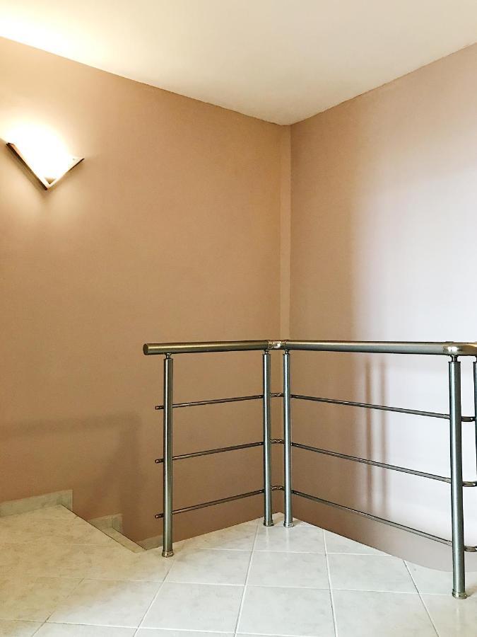 Spacious And Bright Maisonette Varna Center Екстер'єр фото