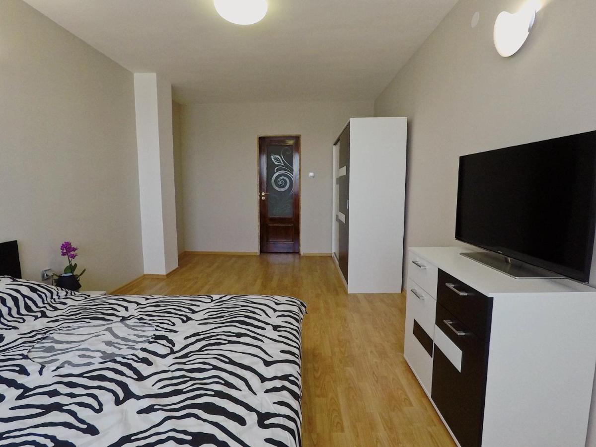 Spacious And Bright Maisonette Varna Center Екстер'єр фото