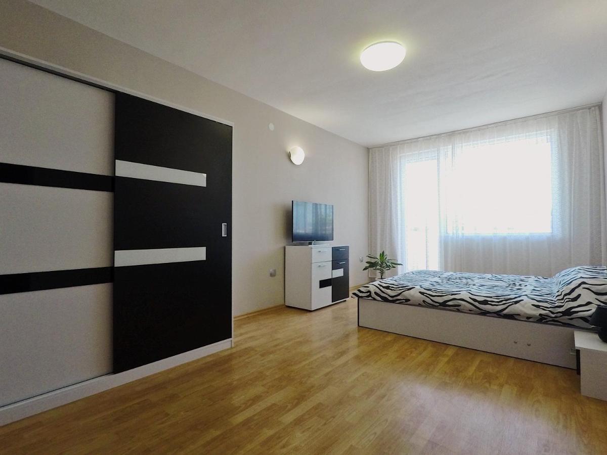 Spacious And Bright Maisonette Varna Center Екстер'єр фото